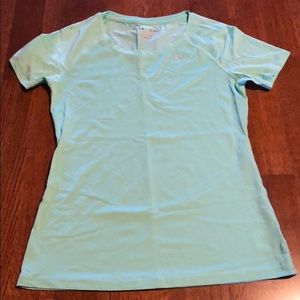 Fitted Under Armor Shirt